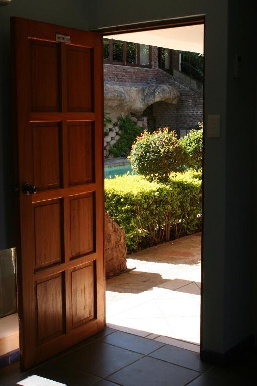 Columbus Guest House Mbombela Quarto foto